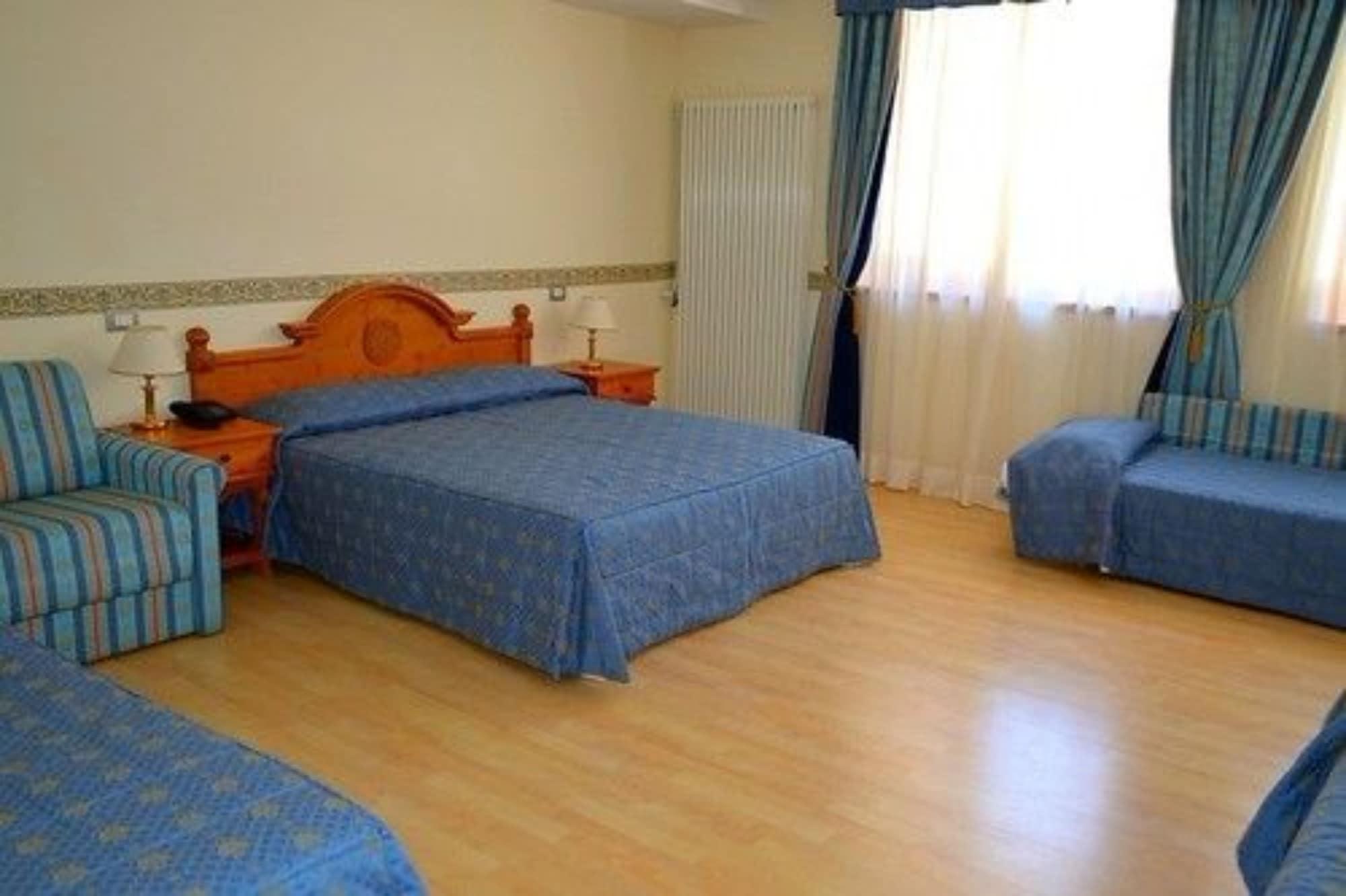 Park Hotel فولجاريدا المظهر الخارجي الصورة