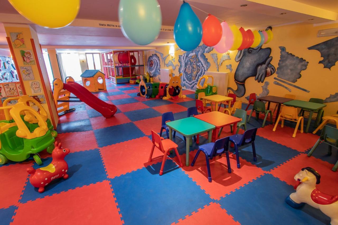 Park Hotel فولجاريدا المظهر الخارجي الصورة